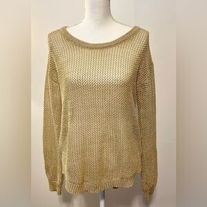 Blu Pepper Gold Metallic Fishnet Knit Pullover Sweater. Buttons Down Back Sz S